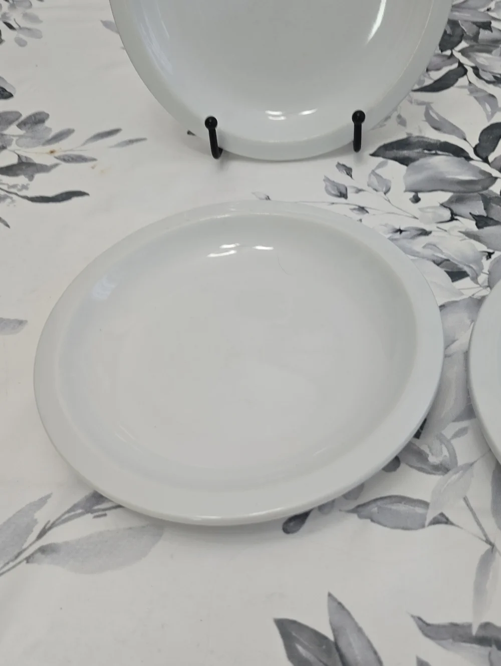 Vintage Pottery Barn Set Of 4 Suppertime Restaurant Salad Plates White